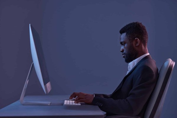 Créer une entreprise en ligne : quels sont les avantages possibles ?